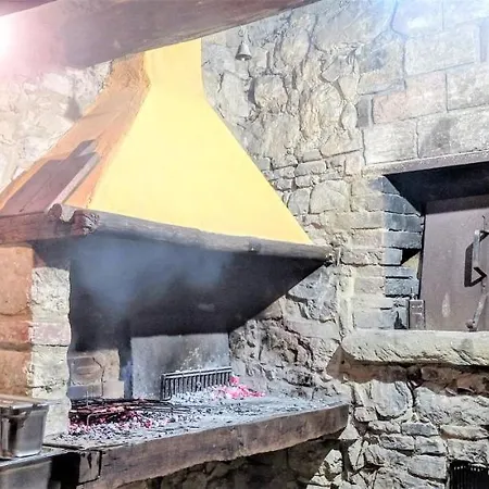 Umbrian Retreat With Private Pool And Garden